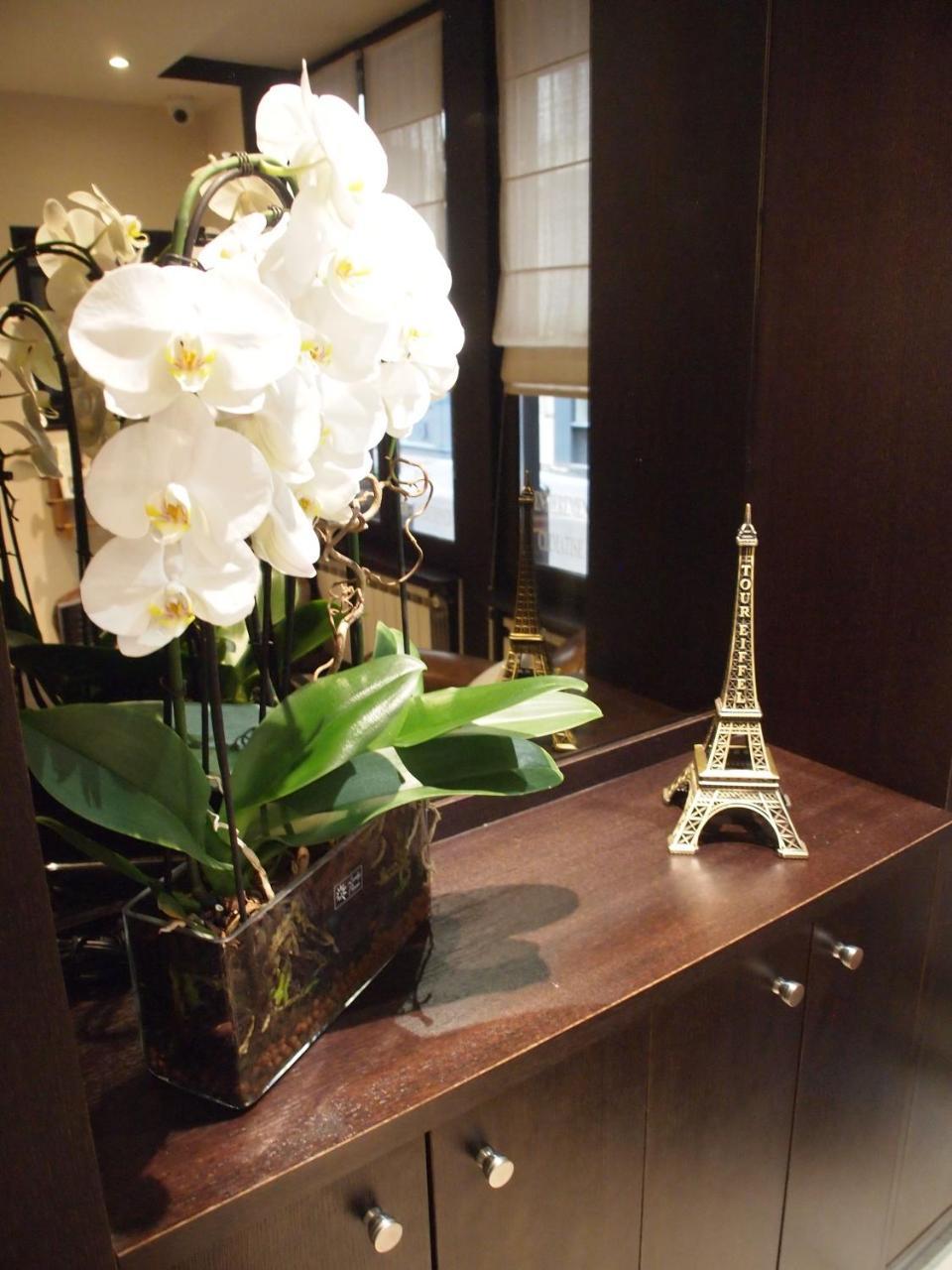 호텔 드 라 페 투어 에펠 파리 외부 사진