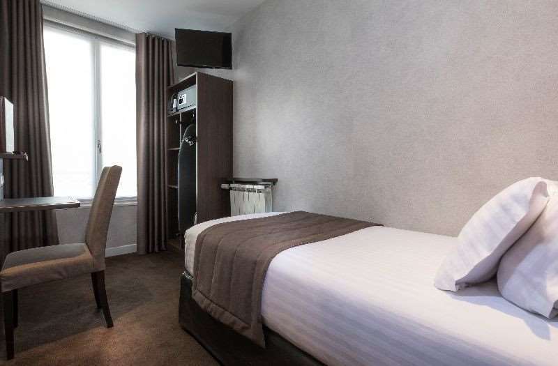 호텔 드 라 페 투어 에펠 파리 객실 사진