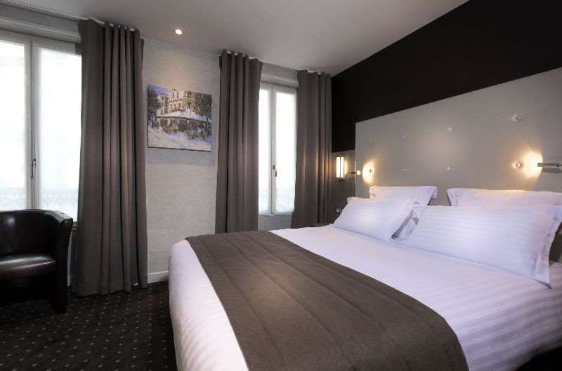 호텔 드 라 페 투어 에펠 파리 객실 사진